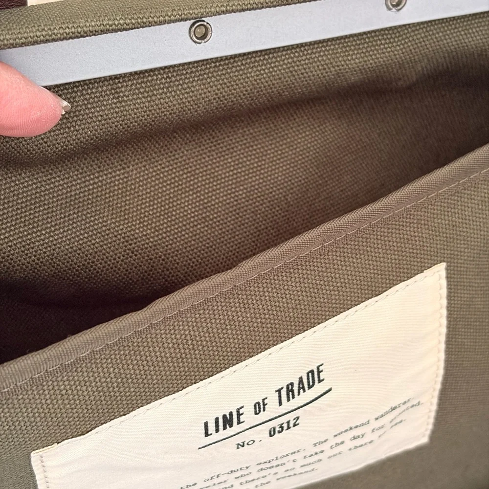 Line of Trade Canvas Weekender Duffle Retro Bag Olive Green